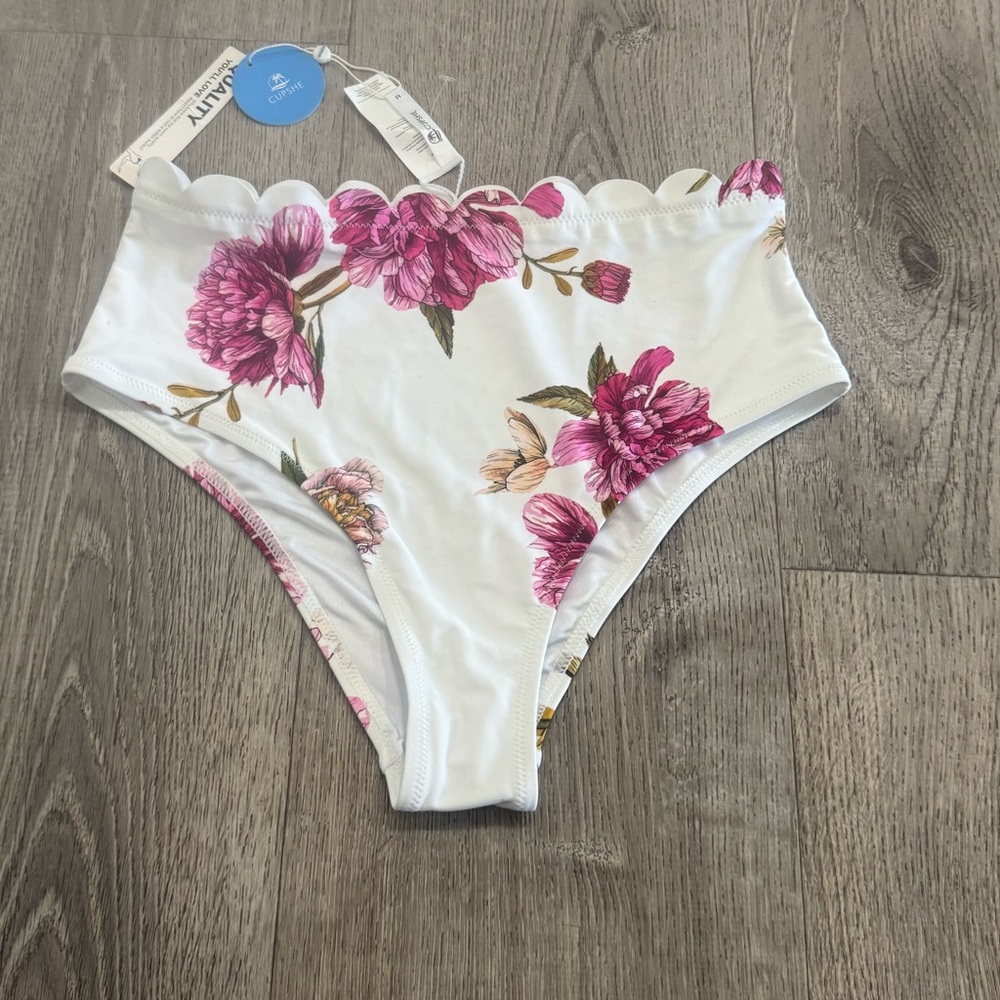 CUPSHE Floral Swim Bottom - White and Pink